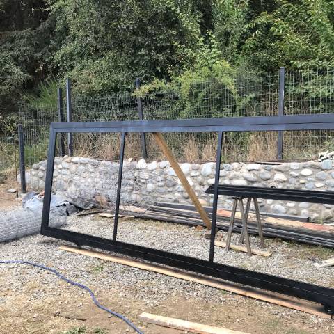 FABRICANDO LOS PORTONES